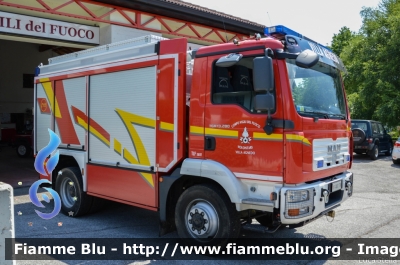 Man TGM 13.280 4x4 I serie
Vigili del Fuoco
Distretto della Valsugana e Tesino
Corpo Volontario di Villa Agnedo (TN)
Allestimento Ziegler
VF 4E0 TN
Parole chiave: Man TGM_13.280_4x4_Iserie VF4E0TN