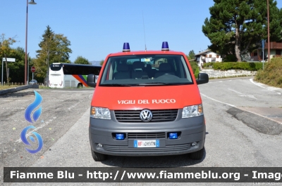 Volkswagen Transporter T5
Vigili del Fuoco
Distretto della Vallagarina
Corpo Volontario di Folgaria (TN)
VF 4H9 TN
Parole chiave: Volkswagen Transporter_T5 VF4H9TN