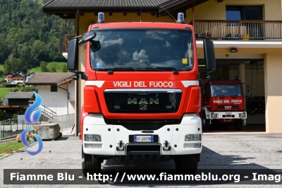 Man TGS 28.480 I serie
Vigili del Fuoco
Unione Distrettuale di Primiero
Assegnata al Corpo Volontario di Mezzano (TN)
Allestimento con cassone scarrabile e gru Cormach
VF 4K8 TN
Parole chiave: Man TGS_28.480_Iserie VF4K8TN