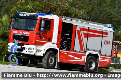 Man TGM 18.340 4x4 II serie
Vigili del Fuoco
Unione distrettuale di Mezzolombardo
Corpo Volontario di Molveno (TN)
Allestimento Brandus Rosenbauer
VF 5D0 TN
Parole chiave: Man TGM_18.340_4x4_IIserie VF5D0TN