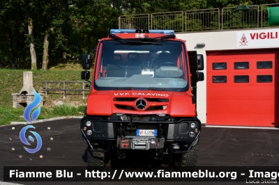 Mercedes-Benz Unimog U218
Vigili del Fuoco
Unione Distrettuale di Trento
Corpo Volontario di Calavino (TN)
Allestimento Kofler Fahrzeugbau
VF 5J2 TN
Parole chiave: Mercedes-Benz Unimog U218 VF5J2TN