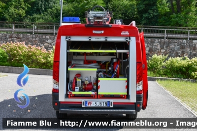 Iveco Daily VI serie
Vigili del Fuoco
Unione Distrettuale di Trento
Corpo Volontario di Vigolo Baselga (TN)
Allestimento Kofler Fahrzeugbau
VF 5J6 TN
Parole chiave: Iveco Daily_VIserie VF5J6TN