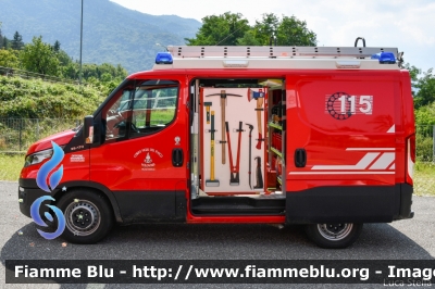 Iveco Daily VI serie
Vigili del Fuoco
Unione Distrettuale di Trento
Corpo Volontario di Vigolo Baselga (TN)
Allestimento Kofler Fahrzeugbau
VF 5J6 TN
Parole chiave: Iveco Daily_VIserie VF5J6TN