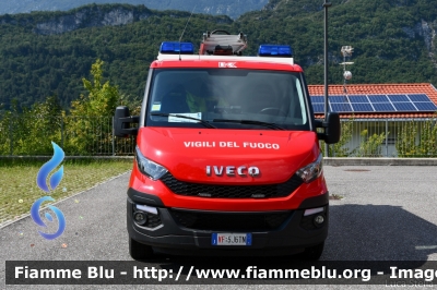 Iveco Daily VI serie
Vigili del Fuoco
Unione Distrettuale di Trento
Corpo Volontario di Vigolo Baselga (TN)
Allestimento Kofler Fahrzeugbau
VF 5J6 TN
Parole chiave: Iveco Daily_VIserie VF5J6TN