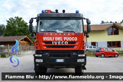 Iveco Trakker 4x4 II serie
Vigili del Fuoco
Unione Distrettuale di Fondo
Distaccata al Corpo Volontario di Ronzone (TN)
Allestimento Iveco-Magirus
VF 5K7 TN
Parole chiave: Iveco Trakker_4x4_IIserie VF5K7TN