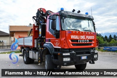 Iveco Trakker 4x4 II serie
Vigili del Fuoco
Unione Distrettuale di Fondo
Distaccata al Corpo Volontario di Ronzone (TN)
Allestimento Iveco-Magirus
VF 5K7 TN
Parole chiave: Iveco Trakker_4x4_IIserie VF5K7TN