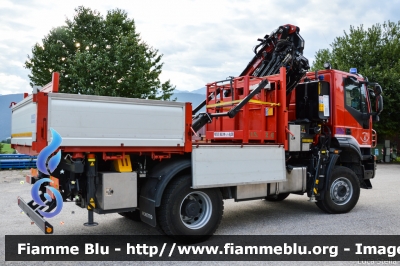 Iveco Trakker 4x4 II serie
Vigili del Fuoco
Unione Distrettuale di Fondo
Distaccata al Corpo Volontario di Ronzone (TN)
Allestimento Iveco-Magirus
VF 5K7 TN
Parole chiave: Iveco Trakker_4x4_IIserie VF5K7TN