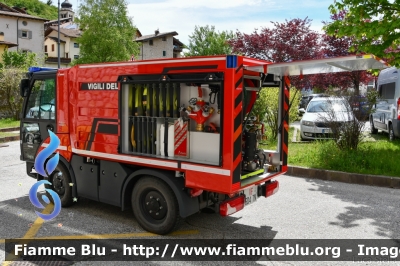 Multicar Tremo T*
Vigili del Fuoco
Unione Distrettuale Alto Garda e Ledro
Corpo Volontario di Tenno
Allestimento Fulmix
VF 6D4 TN
Parole chiave: Multicar Tremo_T* VF6d4TN