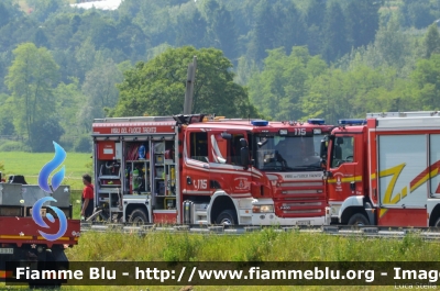 Scania P400 4x4 I serie
Vigili del Fuoco
Corpo Permanente di Trento
AutoPompaSerbatoio allestimento Gimaex con sistema One Seven
VF 6E8 TN
Parole chiave: Scania P400_4x4_Iserie VF6E8TN