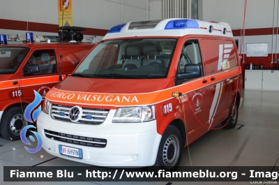 Volkswagen Transporter T5
Vigili del Fuoco
Unione distrettuale della Valsugana e Tesino
Corpo Volontario di Borgo Valsugana (TN)
Polisoccorso allestimento Brandshutz Rosenbauer
VF 6H9 TN
Parole chiave: Volkswagen Transporter_T5 VF6H9TN