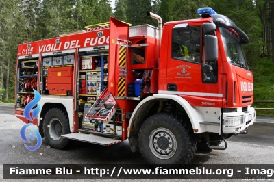 Iveco EuroFire 140E28 4x4 II serie
Vigili del Fuoco
Unione Distrettuale di Primiero
Corpo Volontario di San Martino di Castrozza (TN)
Allestimento Iveco-Magirus
VF 7A9 TN 
Parole chiave: Iveco EuroFire_140E28_4x4_IIserie VF7A9TN