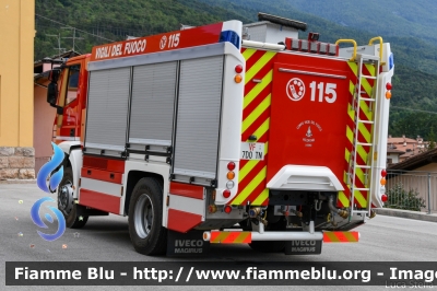 Iveco Eurocargo 4x4 150-320 III serie
Vigili del Fuoco
Unione Distrettuale di Trento
Corpo Volontario di Lasino (TN)
Allestimento Iveco Magirus
VF 7D0 TN
Parole chiave: Iveco Eurocargo_4x4_150-320_IIIserie VF7D0TN