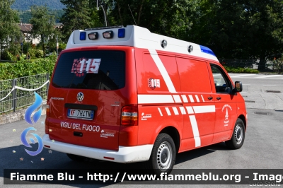 Volkswagen Transporter T5
Vigili del Fuoco
Distretto di Pergine Valsugana
Corpo Volontario di Caldonazzo (TN)
Polisoccorso allestimento Brandshutz-Rosenbauer
VF 7H4 TN
Parole chiave: Volkswagen Transporter_T5 VF7H4TN