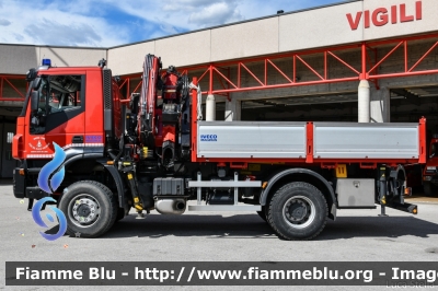 Iveco Trakker 4x4 II serie
Vigili del Fuoco
Unione Distrettuale Alto Garda Ledro (TN)
Assegnata al Corpo Volontario di Riva del Garda
VF 7K3 TN
Parole chiave: Iveco Trakker_4x4_IIserie VF7K3TN