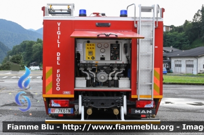 Man TGM 18.280 I serie
Vigili del Fuoco
Unione Distrettuale di Primiero
Corpo Volontario del Consorzio del Primiero (TN)
Allestimento EMPL Austria
VF 7K6 TN
Parole chiave: Man TGM_18.280_Iserie VF7K6TN