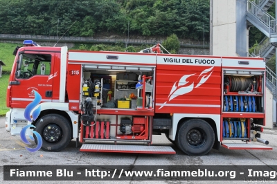 Man TGM 18.280 I serie
Vigili del Fuoco
Unione Distrettuale di Primiero
Corpo Volontario del Consorzio del Primiero (TN)
Allestimento EMPL Austria
VF 7K6 TN
Parole chiave: Man TGM_18.280_Iserie VF7K6TN