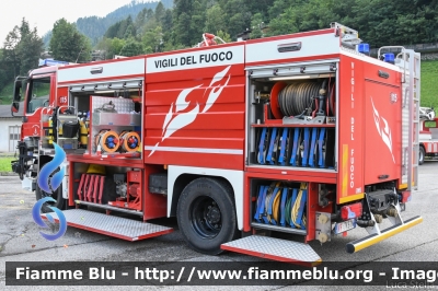 Man TGM 18.280 I serie
Vigili del Fuoco
Unione Distrettuale di Primiero
Corpo Volontario del Consorzio del Primiero (TN)
Allestimento EMPL Austria
VF 7K6 TN
Parole chiave: Man TGM_18.280_Iserie VF7K6TN