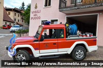 Iveco Massif
Vigili del Fuoco
Distretto di Fondo
Corpo Volonatrio di Malgolo (TN)
Allestimento Iveco Magirus
VF 8H3 TN
Parole chiave: Iveco Massif VF8H3TN