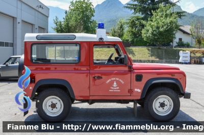  Land-Rover Defender 90
Vigili del Fuoco
Unione distrettuale della Valsugana e Tesino
Corpo Volontario di Borgo Valsugana (TN)
VF 9C1 TN
Parole chiave: Land-Rover Defender_90 VF9C1TN