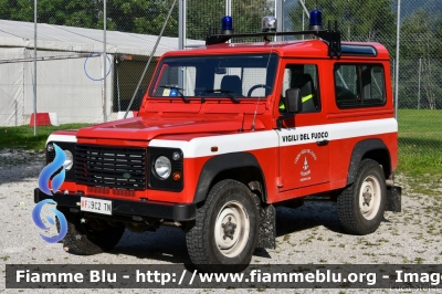 Land-Rover Defender 90
Vigili del Fuoco
Unione Distrettuale di Primiero
Corpo Volontario di Sagron Mis (TN)
VF 9C2 TN
Parole chiave: Land-Rover Defender_90 VF9C2TN