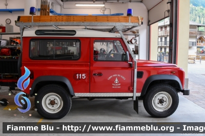 Land-Rover Defender 90
Vigili del Fuoco
Unione Distrettuale della Val Di Sole
Corpo Volontario di Pellizzano (TN)
VF 9D6 TN
Parole chiave: Land-Rover Defender_90 VF9D6TN