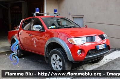 Mitsubishi L200 IV serie
Vigili del Fuoco
Unione Distrettuale di Fondo
Corpo Volontario di Amblar (TN)
VF 9G2 TN
Parole chiave: Mitsubishi L200_IVserie VF9G2TN