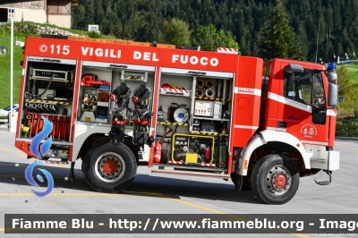 Iveco EuroCargo 135E24 4x4 I serie
Vigili del Fuoco
Unione distrettuale di Mezzolombardo
Corpo Volontario di Andalo (TN)
Allestimento Iveco Magirus Grizzly
VF F13 TN
Parole chiave: Iveco EuroCargo_135E24_4x4_Iserie VFF13TN