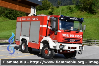 Iveco EuroCargo 135E24 4x4 I serie
Vigili del Fuoco
Unione distrettuale di Mezzolombardo
Corpo Volontario di Andalo (TN)
Allestimento Iveco Magirus Grizzly
VF F13 TN
Parole chiave: Iveco EuroCargo_135E24_4x4_Iserie VFF13TN