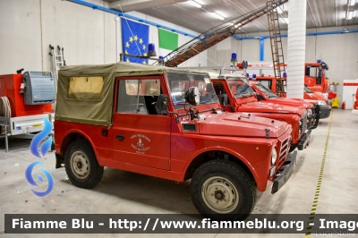 Fiat Campagnola II serie
Vigili del Fuoco
Unione Distrettuale di Trento
Corpo Volontario di Terlago (TN)
VF J22 TN
Parole chiave: Fiat Campagnola_IIserie VFJ22TN