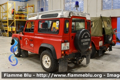 Land Rover Defender 90
Vigili del Fuoco
Unione Distrettuale di Trento
Corpo Volontario di Terlago(TN)
VF J23 TN
Parole chiave: Land-Rover Defender_90 VFJ23TN