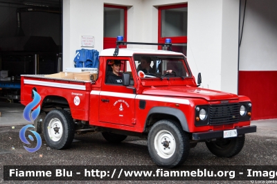 Land Rover Defender 110
Vigili del Fuoco
Unione distrettuale di Fassa
Corpo Volontario di Canazei (TN)
VF 1E1 TN
Parole chiave: Land-Rover Defender_110 VF1e1tn