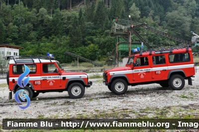 Land Rover Defender 
Vigili del Fuoco
Unione Distrettuale di Primiero
Corpo Volontario di Canal San Bovo (TN)
VF 2E4 TN 
VF 3D0 TN
Parole chiave: Land-Rover Defender VF2E4TN VF3D0TN