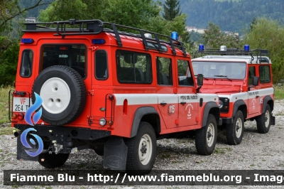 Land Rover Defender 
Vigili del Fuoco
Unione Distrettuale di Primiero
Corpo Volontario di Canal San Bovo (TN)
VF 2E4 TN 
VF 3D0 TN
Parole chiave: Land-Rover Defender VF2E4TN VF3D0TN