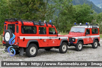 Land Rover Defender 
Vigili del Fuoco
Unione Distrettuale di Primiero
Corpo Volontario di Canal San Bovo (TN)
VF 2E4 TN 
VF 3D0 TN
Parole chiave: Land-Rover Defender VF2E4TN VF3D0TN