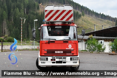 Iveco Eurocargo 120E23 I serie
Vigili del Fuoco
Unione distrettuale di Fassa
Corpo Volontario di Canazei (TN)
Allestimento Iveco Magirus
VF C23 TN
Parole chiave: Iveco Eurocargo_120E23_Iserie vfc23tn