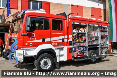 Man TGM 13.290 4x4 II serie
Vigili del Fuoco
Comando Provinciale di Bologna
Distaccamento Volontario di Fontanelice
Allestimento BAI
Parole chiave: Man TGM_13.290_4x4_IIserie