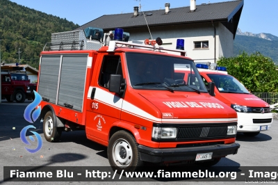 Fiat Ducato I serie
Vigili del Fuoco
Distretto di Pergine Valsugana
Corpo Volontario di Caldonazzo (TN)
Polisoccorso allestimento Baribbi
Carro allagamenti
VF A45 TN
Parole chiave: Fiat Ducato_Iserie VFA45TN