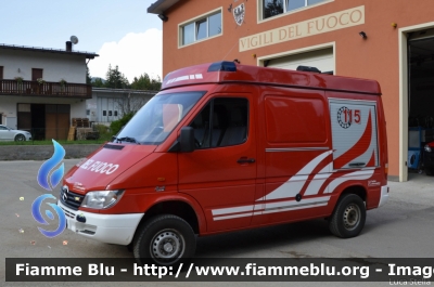 Mercedes-Benz Sprinter 4x4 II serie
Vigili del Fuoco
Distretto di Trento
Corpo Volontario di Lavarone
Pinza Veloce
Allestimento Kofler
VF A56 TN
Parole chiave: Mercedes-Benz Sprinter_4x4_IIserie VFA56TN