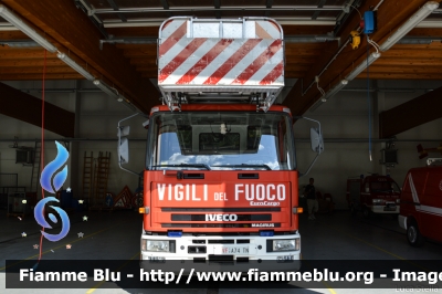 Iveco EuroCargo 120E21 I serie
Vigili del Fuoco
Unione Distrettuale di Cles (TN)
AutoScala da 24 metri allestimento Iveco-Magirus
VF A74 TN
Parole chiave: Iveco EuroCargo_120E21_Iserie VFA74TN