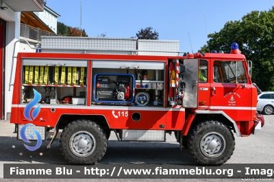 Iveco 75PC
Vigili del Fuoco
Distretto di Pergine Valsugana
Corpo Volontario di Centa San Nicolò (TN)
Autobotte allestimento Rosenbauer
VF A82 TN
Parole chiave: Iveco 75PC VFA82TN