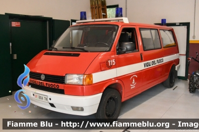 Volkswagen Transporter T4
Vigili del Fuoco
Unione Distrettuale di Primiero
Corpo Volontario del Consorzio del Primiero (TN)
VF B04 TN
Parole chiave: Volkswagen Transporter_T4 VFB04TN