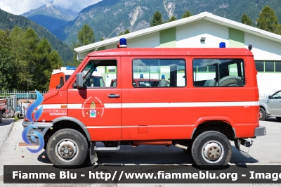 Iveco Daily 4X4 II serie
Vigili del Fuoco
Unione Distrettuale delle Giudicarie
Corpo Volontario di Pinzolo (TN)
VF C19 TN
Parole chiave: Iveco Daily_4X4_IIserie VFC19TN