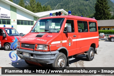 Iveco Daily 4X4 II serie
Vigili del Fuoco
Unione Distrettuale delle Giudicarie
Corpo Volontario di Pinzolo (TN)
VF C19 TN
Parole chiave: Iveco Daily_4X4_IIserie VFC19TN