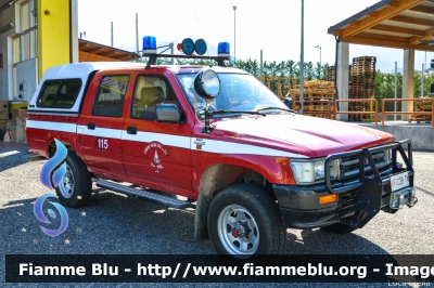 Toyota Hilux II serie
Vigili del Fuoco
Distretto di Fondo
Corpo Volonatrio di Romallo (TN)
VF C39 TN
Parole chiave: Toyota Hilux_IIserie VFC39TN