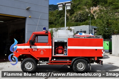 Bremach GR4.5
Vigili del Fuoco
Unione Distrettuale di Trento
Corpo Volontario di Vezzano (TN)
Allestimento Baribbi 
VF D42 TN
Parole chiave: Bremach GR4.5 VFD42TN