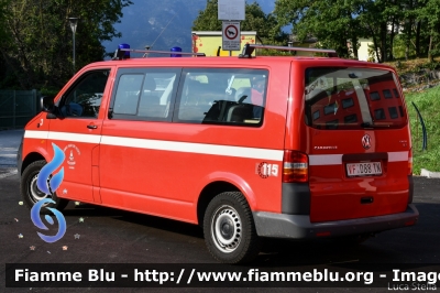 Volkswagen Transporter T5
Vigili del Fuoco
Unione Distrettuale di Trento
Corpo Volontario di Calavino (TN)
VF D88 TN
Parole chiave: Volkswagen Transporter_T5 VFD88TN