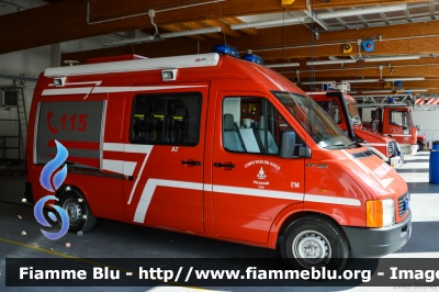 Volkswagen LT II serie
Vigili del Fuoco
Unione Distrettuale di Cles
Corpo Volontario di Cles (TN)
Polisoccorso UCL
VF E14 TN
Parole chiave: Volkswagen LT_IIserie VFE14TN