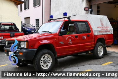 Vigili del Fuoco
Unione Distrettuale Alto Garda e Ledro
Corpo Volontario di Tiarno di Sotto
VF E59 TN
Parole chiave: Mitsubishi L200_Iserie VFE59TN