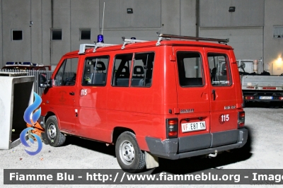 Renault Trafic 4x4 I serie
Vigili del Fuoco
Unione Distrettuale di Trento
Corpo Volontario di Lasino (TN)
VF E87 TN
Parole chiave: Renault Trafic_4x4_Iserie VFE87TN