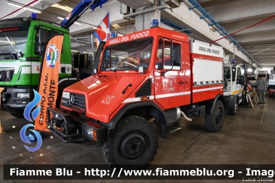 Mercedes-Benz Unimog U100 L
Vigili del Fuoco
Unione Distrettuale Alto Garda e Ledro
Corpo Volontario di Riva del Garda
Allestimento Kofler Fahrzeugbau
VF E95 TN
In esposizione al Reas 2019
Parole chiave: Mercedes-Benz Unimog_U100_L VFE95TN Reas_2019